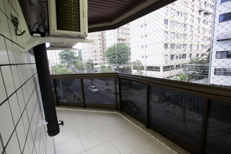 Apartamento à venda com 97m², 3 quartos e 2 vagasVaranda da Sala