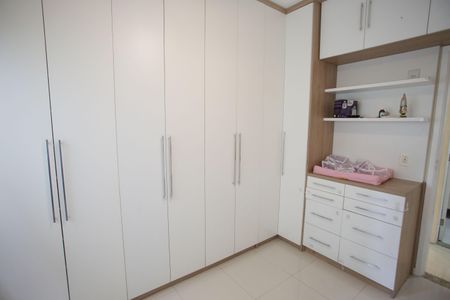 Apartamento à venda com 97m², 3 quartos e 2 vagasQuarto 1