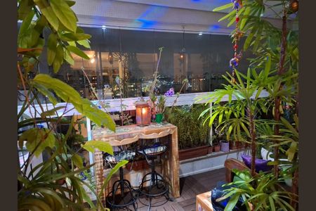 Apartamento à venda com 156m², 3 quartos e 3 vagasVaranda da Sala