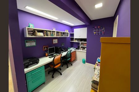 Apartamento à venda com 156m², 3 quartos e 3 vagasSala de estudo