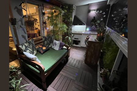 Apartamento à venda com 156m², 3 quartos e 3 vagasVaranda da Sala