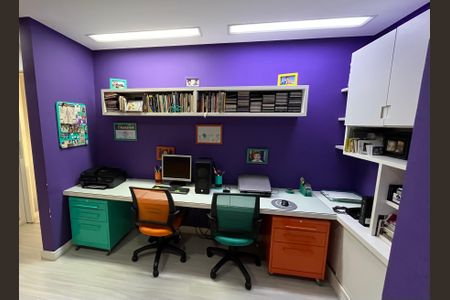 Apartamento à venda com 156m², 3 quartos e 3 vagasSala de estudo