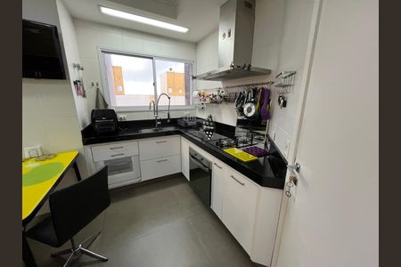 Apartamento à venda com 156m², 3 quartos e 3 vagasCozinha