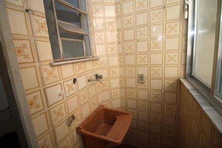 Apartamento para alugar com 64m², 3 quartos e 1 vagaÁrea de Serviço