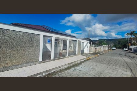 Casa para alugar com 40m², 1 quarto e 1 vagaÁrea comum