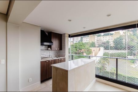 Apartamento à venda com 135m², 3 quartos e 3 vagasVaranda