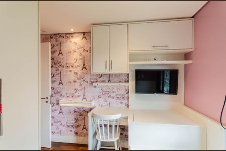 Apartamento à venda com 135m², 3 quartos e 3 vagasSuíte 1