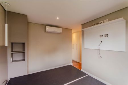 Apartamento à venda com 135m², 3 quartos e 3 vagasSuíte 2