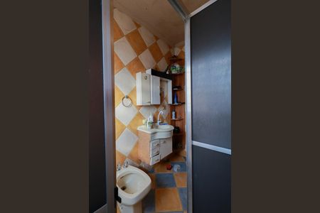 Casa para alugar com 1000m², 2 quartos e 15 vagasBanheiro