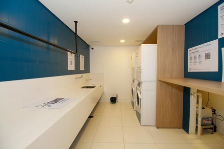 Apartamento à venda com 75m², 2 quartos e 1 vagaÁrea Comum - Lavanderia