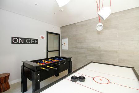 Apartamento à venda com 75m², 2 quartos e 1 vagaÁrea Comum - Sala de Jogos