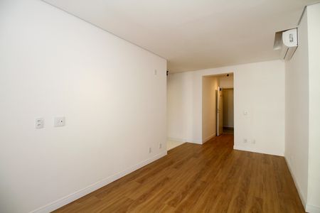 Apartamento à venda com 75m², 2 quartos e 1 vagaSala
