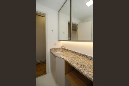Apartamento à venda com 75m², 2 quartos e 1 vagaBanheiro da Suíte