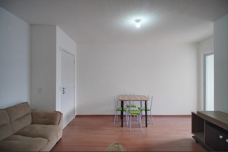 Apartamento à venda com 68m², 2 quartos e 1 vagaSala/Cozinha