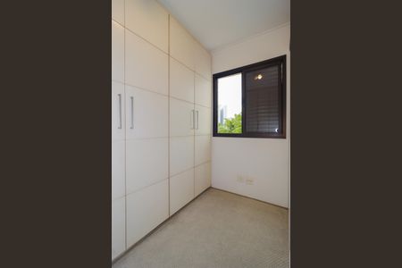 Apartamento para alugar com 80m², 2 quartos e 2 vagasCloset da Suíte