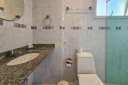 Apartamento para alugar com 130m², 3 quartos e 2 vagas Apartamento para alugar com 130m², 3 quartos e 2 vagasBanheiro da Suíte 3