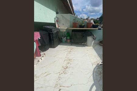 Casa de condomínio à venda com 225m², 4 quartos e 2 vagasLavanderia