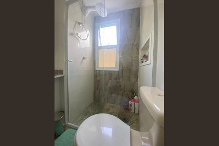 Casa de condomínio à venda com 225m², 4 quartos e 2 vagasBanheiro 