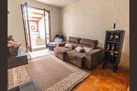 Apartamento à venda com 120m², 2 quartos e sem vagaSala