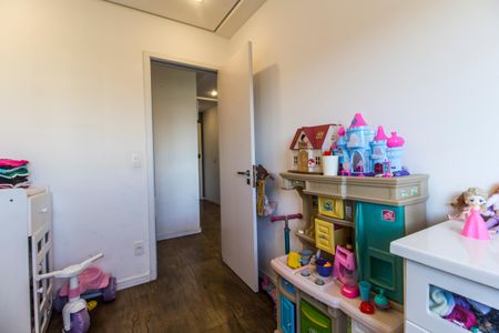 Apartamento à venda com 74m², 2 quartos e 2 vagasQuarto 