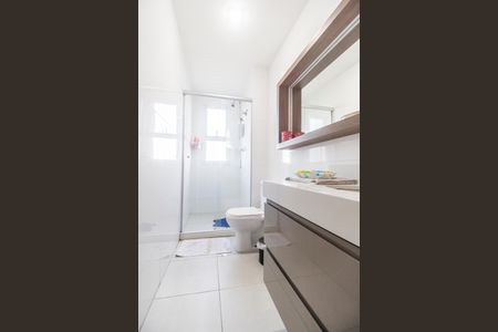 Apartamento à venda com 74m², 2 quartos e 2 vagasBanheiro Social