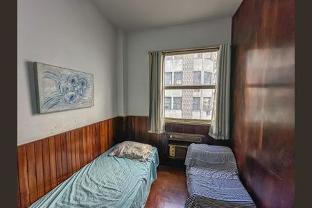 Apartamento à venda com 58m², 1 quarto e sem vagaSala/Quarto