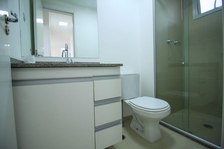 Apartamento para alugar com 70m², 3 quartos e 2 vagasBanheiro