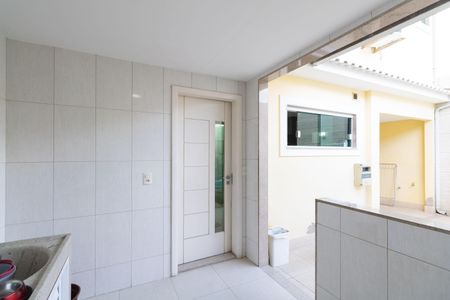 Casa para alugar com 240m², 2 quartos e 2 vagasÁrea de Serviço