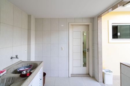 Casa para alugar com 240m², 2 quartos e 2 vagasÁrea de Serviço