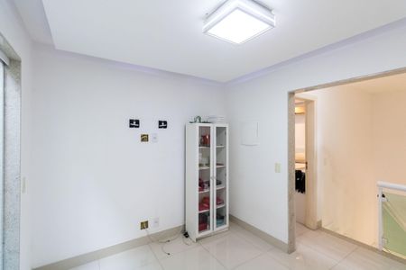 Casa para alugar com 240m², 2 quartos e 2 vagasSala 2