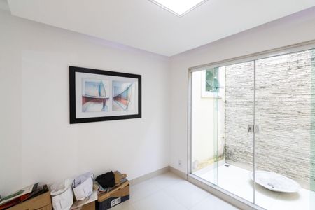 Casa para alugar com 240m², 2 quartos e 2 vagasSala 2