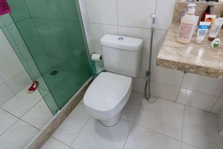 Casa para alugar com 240m², 2 quartos e 2 vagasBanheiro da Suíte 1