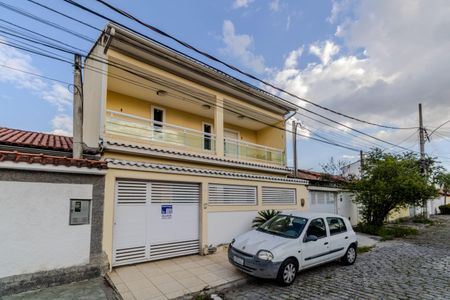Casa para alugar com 240m², 2 quartos e 2 vagasFachada