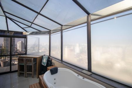 Apartamento à venda com 271m², 3 quartos e 4 vagas Apartamento à venda com 271m², 3 quartos e 4 vagasSpa