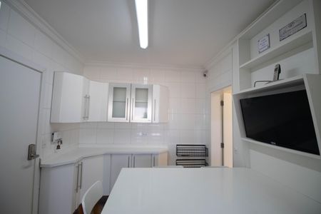 Apartamento à venda com 271m², 3 quartos e 4 vagas Apartamento à venda com 271m², 3 quartos e 4 vagasCopa 2