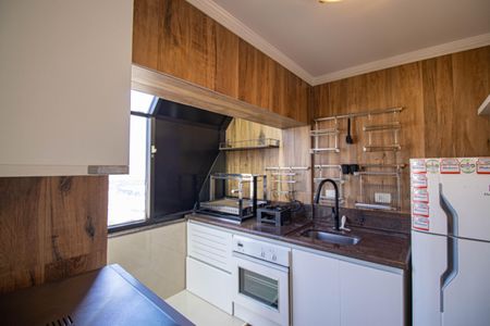 Apartamento à venda com 271m², 3 quartos e 4 vagas Apartamento à venda com 271m², 3 quartos e 4 vagasCozinha 1