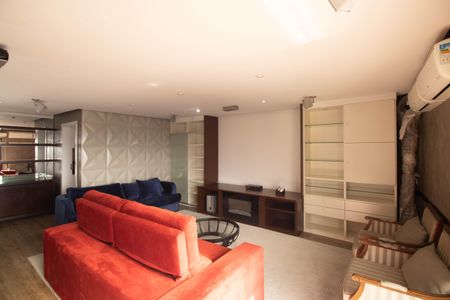 Apartamento à venda com 271m², 3 quartos e 4 vagas Apartamento à venda com 271m², 3 quartos e 4 vagasSala 2