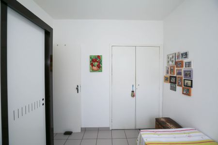 Apartamento à venda com 66m², 2 quartos e 1 vagaQuarto 2