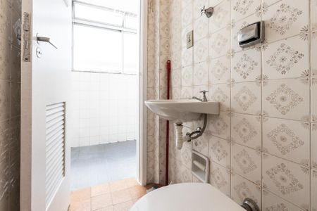 Apartamento à venda com 89m², 3 quartos e 1 vaga Apartamento à venda com 89m², 3 quartos e 1 vagaBanheiro de Serviço