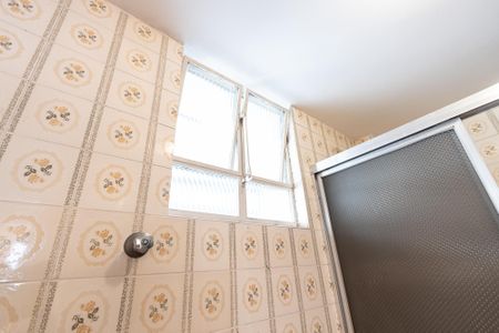 Apartamento à venda com 89m², 3 quartos e 1 vaga Apartamento à venda com 89m², 3 quartos e 1 vagaBanheiro