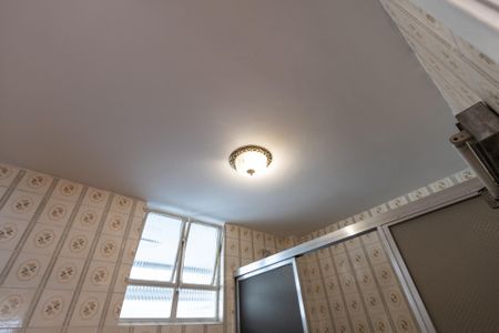 Apartamento à venda com 89m², 3 quartos e 1 vaga Apartamento à venda com 89m², 3 quartos e 1 vagaBanheiro