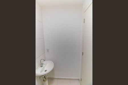 Apartamento para alugar com 46m², 2 quartos e sem vaga Apartamento para alugar com 46m², 2 quartos e sem vagaBanheiro