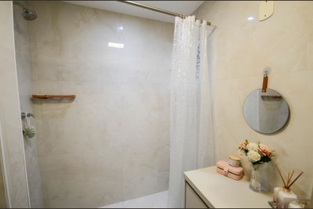 Apartamento para alugar com 103m², 3 quartos e sem vaga Apartamento para alugar com 103m², 3 quartos e sem vagaBanheiro da suíte