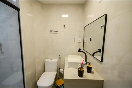 Apartamento para alugar com 103m², 3 quartos e sem vaga Apartamento para alugar com 103m², 3 quartos e sem vagaBanheiro Social