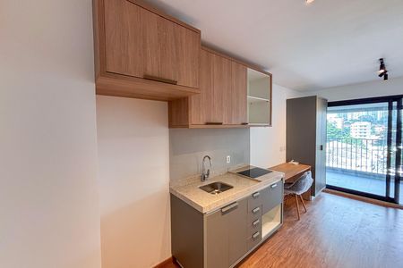 Studio para alugar com 28m², 1 quarto e sem vaga Studio para alugar com 28m², 1 quarto e sem vagaStudio