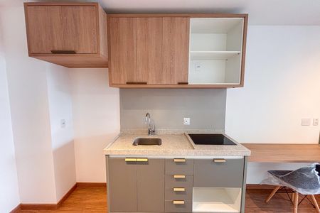 Studio para alugar com 28m², 1 quarto e sem vaga Studio para alugar com 28m², 1 quarto e sem vagaStudio