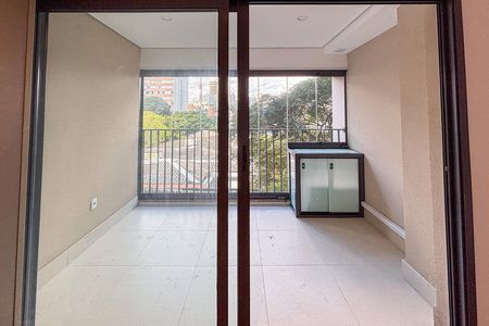 Studio para alugar com 28m², 1 quarto e sem vaga Studio para alugar com 28m², 1 quarto e sem vagaVaranda