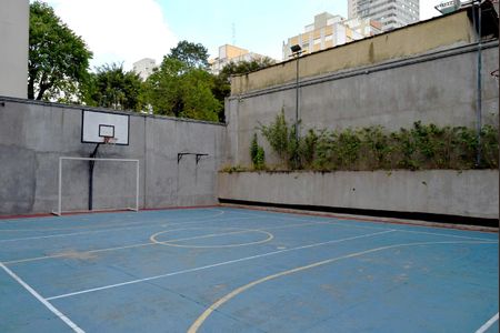 Apartamento à venda com 74m², 2 quartos e 2 vagasÁrea comum - Quadra