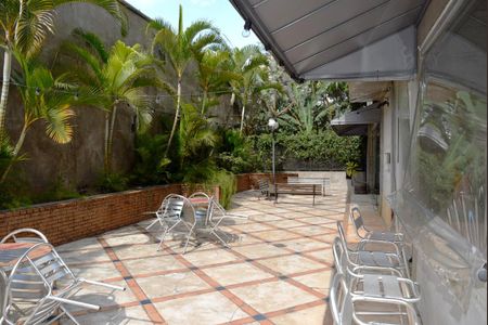 Apartamento à venda com 74m², 2 quartos e 2 vagasÁrea comum - Jardim