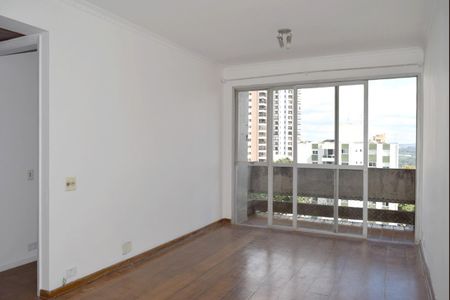Apartamento à venda com 74m², 2 quartos e 2 vagasSala